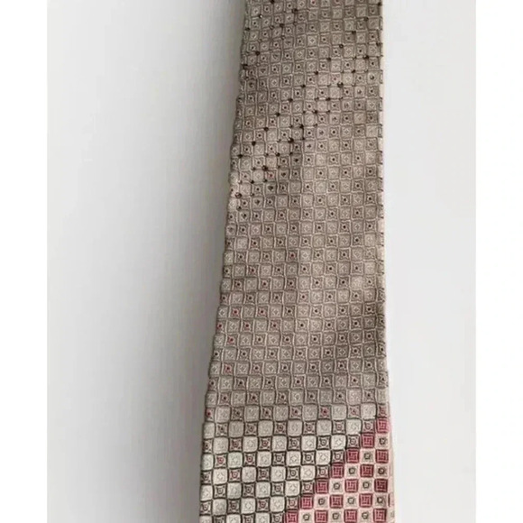Georgia Ferri Gray White And Pink Studded Tie - Picture 5 of 5